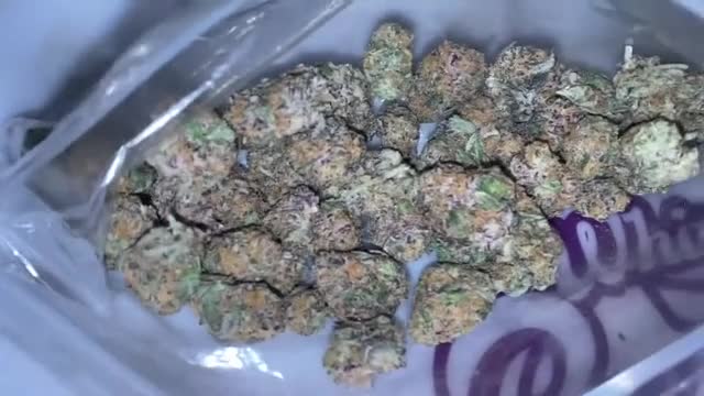 This Is A California $40 Half Oz(INDOOR)